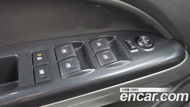 Chevrolet Korea Colorado 2022 — photo 29