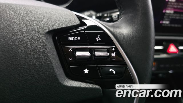 Kia Niro 2023 — photo 28