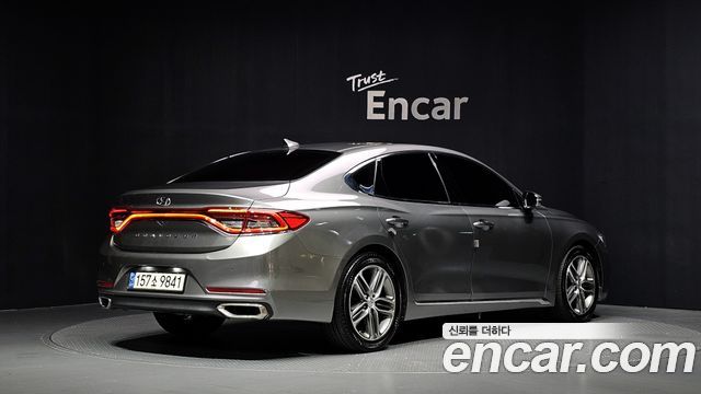 Hyundai Grandeur 2018 — photo 2