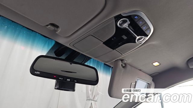 Hyundai Grandeur 2018 — photo 17