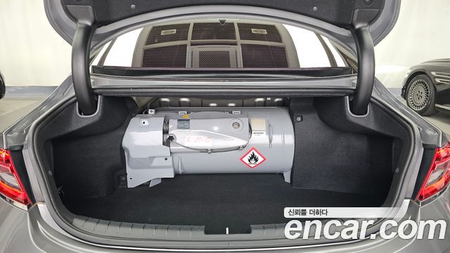 Hyundai Grandeur 2018 — photo 20