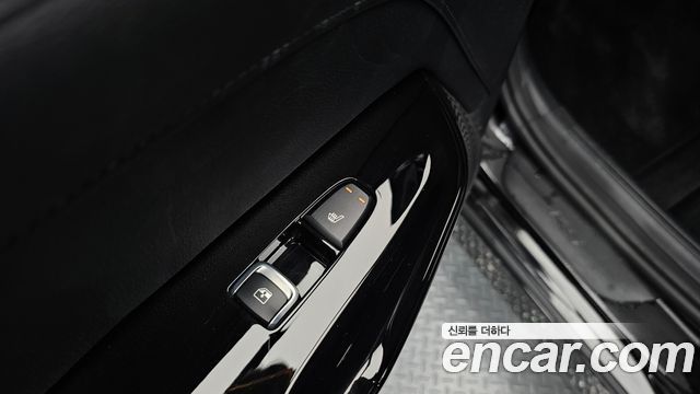 Kia K5 2022 — photo 29