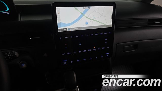 Hyundai Staria 2025 — photo 20