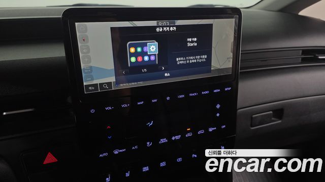 Hyundai Staria 2025 — photo 22