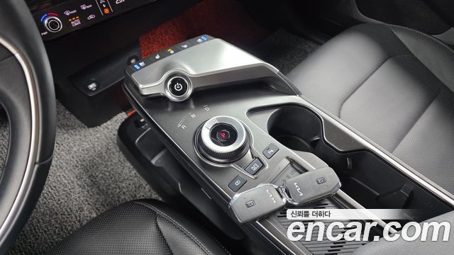 Kia EV6 2024 — photo 12