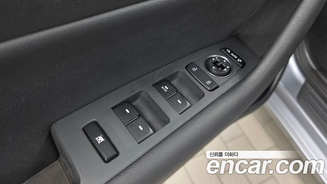 Hyundai Sonata 2015 — photo 27