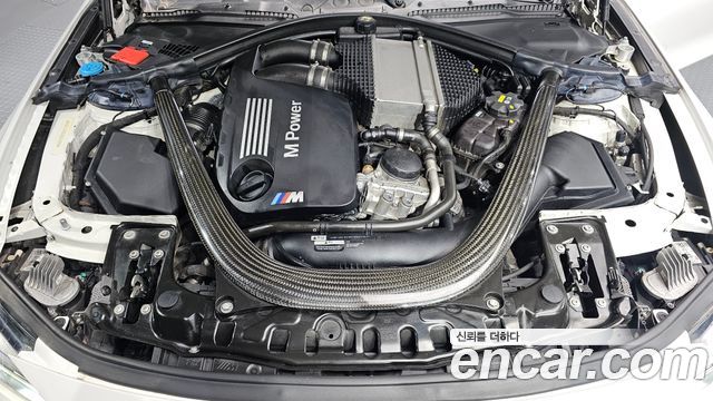 BMW M4 2018 — photo 6