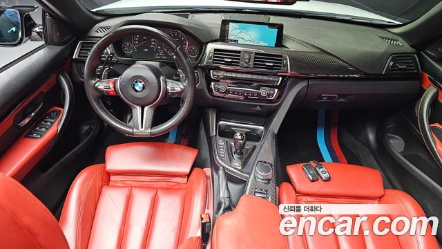 BMW M4 2018 — photo 10