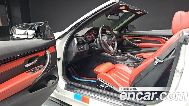 BMW M4 2018 — photo 13