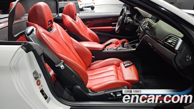 BMW M4 2018 — photo 16