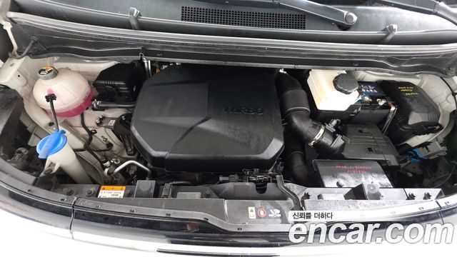 Hyundai Staria 2022 — photo 6