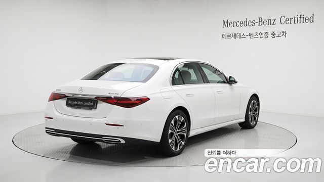 Mercedes-Benz E-Class 2026 — photo 2