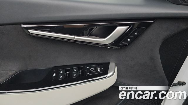 Kia EV6 2022 — photo 26