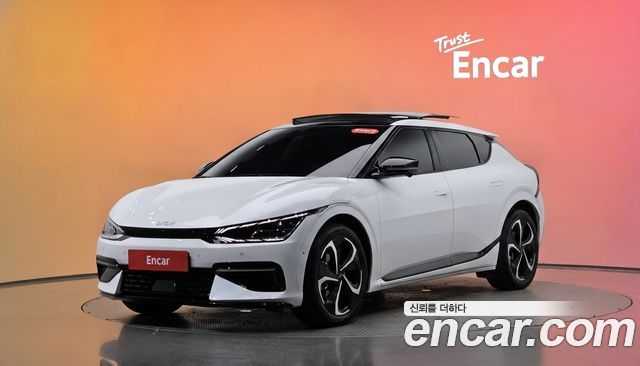 Kia EV6 2022 — photo 1