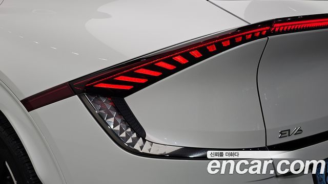 Kia EV6 2022 — photo 9