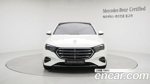 Mercedes-Benz E-Class 2026 — photo 3