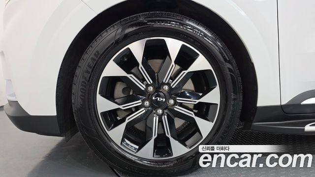 Kia Canival 2021 — photo 5
