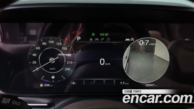 Kia Canival 2021 — photo 11