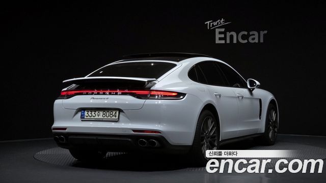 Porsche Panamera 2022 — photo 2
