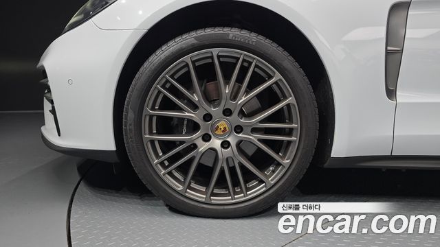 Porsche Panamera 2022 — photo 5