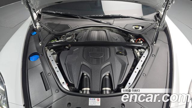 Porsche Panamera 2022 — photo 6
