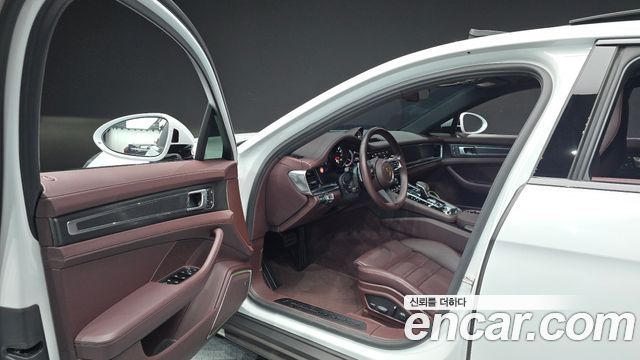 Porsche Panamera 2022 — photo 13