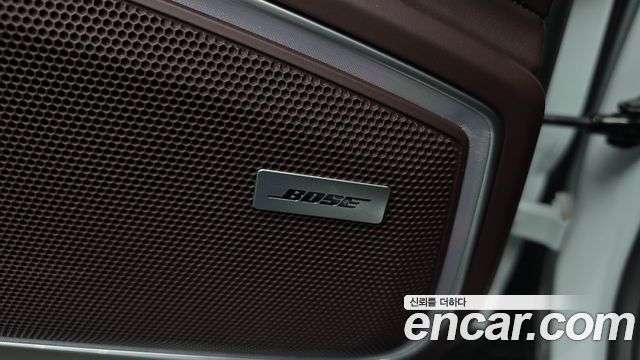 Porsche Panamera 2022 — photo 36