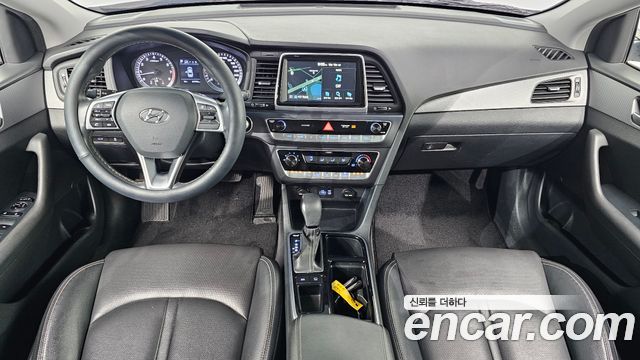 Hyundai Sonata 2019 — photo 10