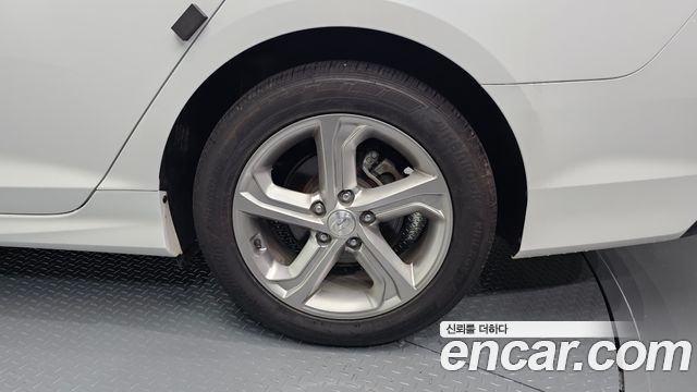 Hyundai Sonata 2019 — photo 7