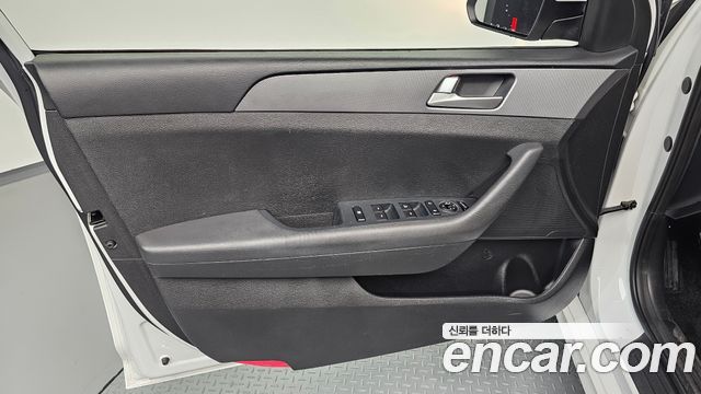 Hyundai Sonata 2019 — photo 14