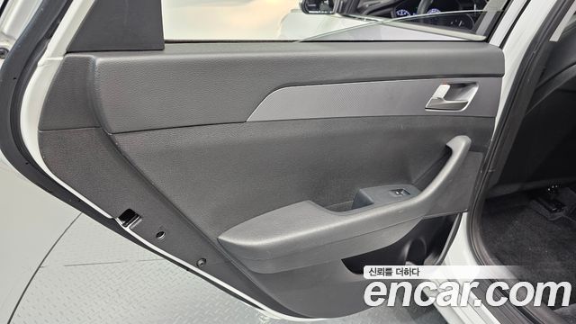 Hyundai Sonata 2019 — photo 15