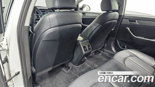 Hyundai Sonata 2019 — photo 29