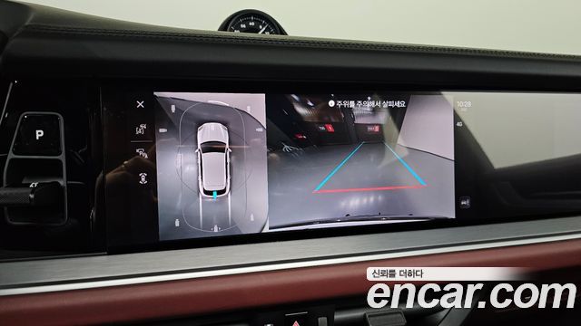 Porsche Cayenne 2025 — photo 23