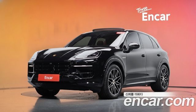Porsche Cayenne 2025 — photo 1