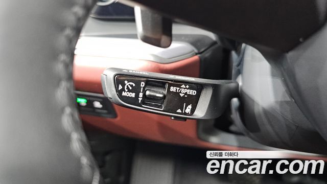 Porsche Cayenne 2025 — photo 30