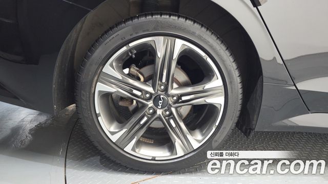 Kia K5 2023 — photo 5