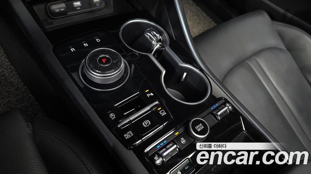 Kia K5 2023 — photo 12