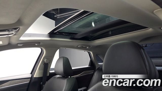 Kia K5 2023 — photo 23