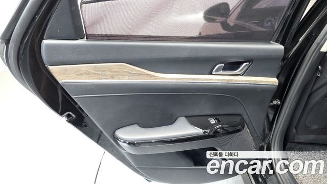 Kia K5 2023 — photo 15