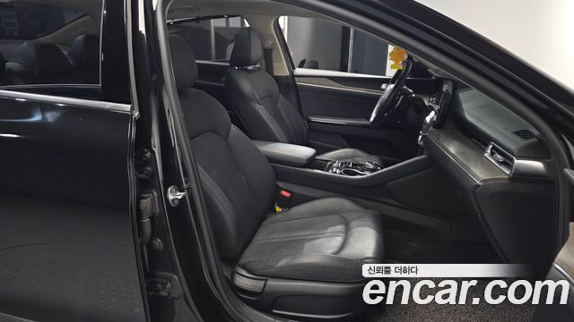 Kia K5 2023 — photo 16