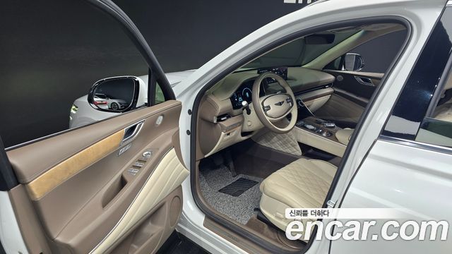 Genesis GV80 2022 — photo 17