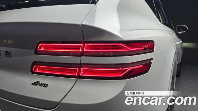 Genesis GV80 2022 — photo 9