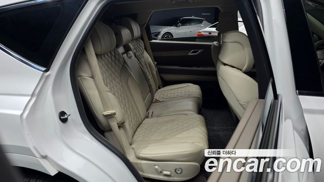 Genesis GV80 2022 — photo 16