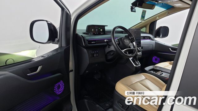 Hyundai Staria 2024 — photo 10