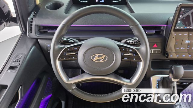 Hyundai Staria 2024 — photo 13