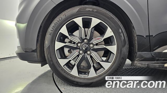 Kia Canival 2021 — photo 5