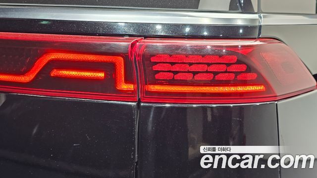 Kia Canival 2021 — photo 9