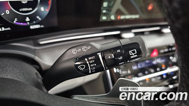 Kia Canival 2021 — photo 29