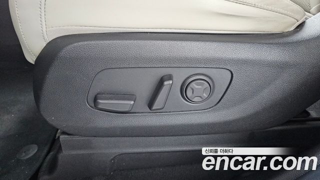 Kia Canival 2021 — photo 30