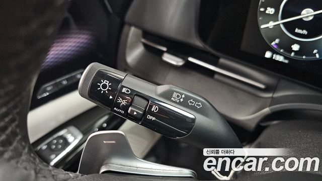Kia Canival 2021 — photo 38